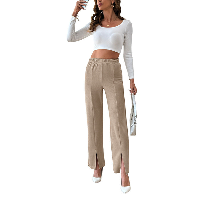 Pantalon droit confort et modernité
