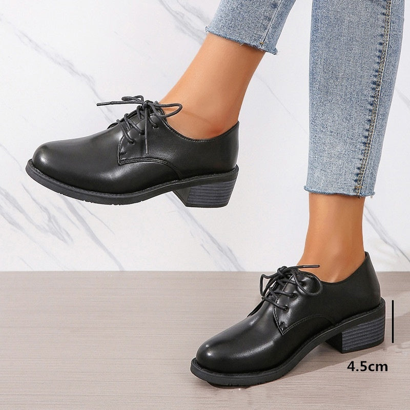 Chaussures professionnelles chic, noires, semelle souple, à talon épais
