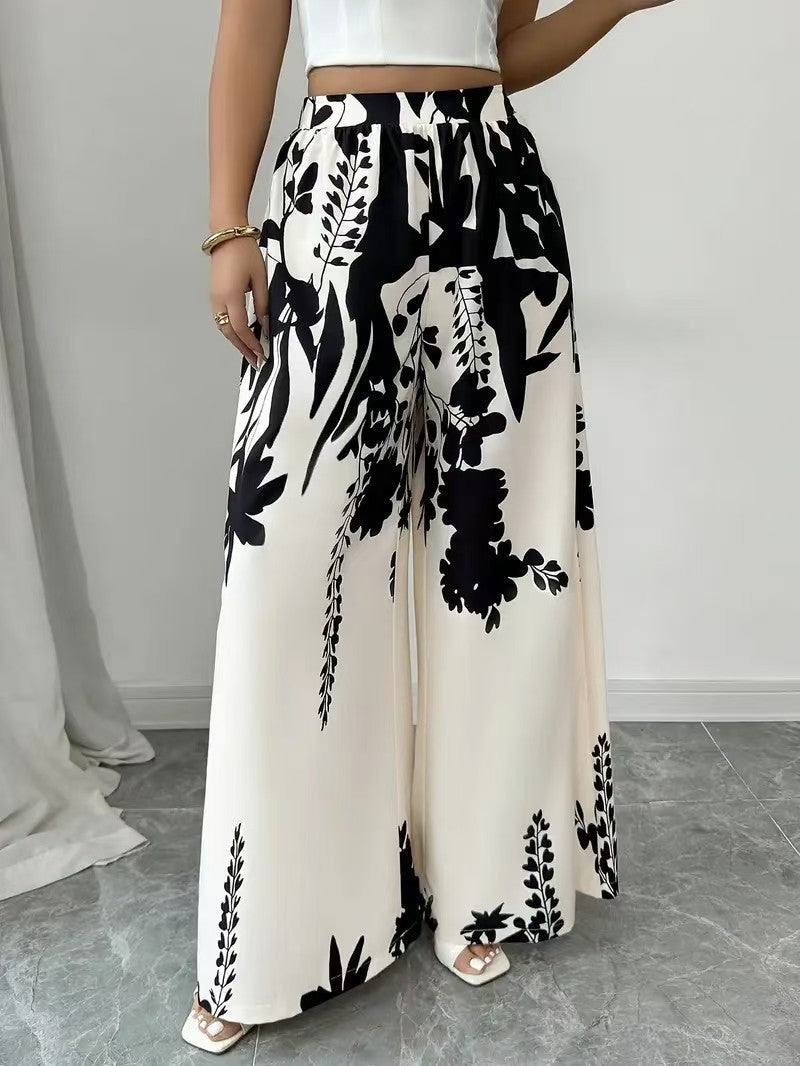 Pantalon élégant féminin  et tendance