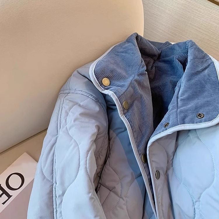 Veste en coton côtelé bleu pour femme, ample et élégante