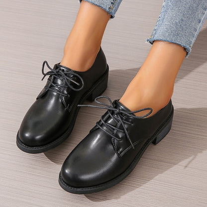 Chaussures professionnelles chic, noires, semelle souple, à talon épais