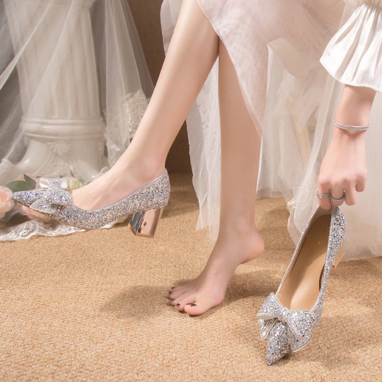 Chaussures de mariage à talons épais